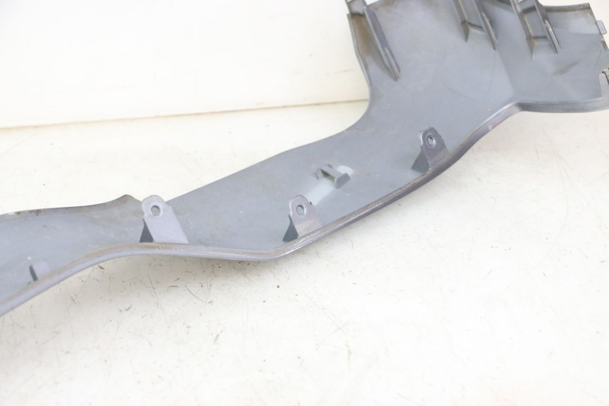 photo de BAJO CARENADO DERECHA SYM JOYMAX 125 (2010 - 2017) - Zoom estado de uso