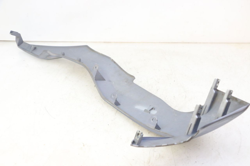 photo de BAJO CARENADO DERECHA SYM JOYMAX 125 (2010 - 2017) - Estado de la superficie y material