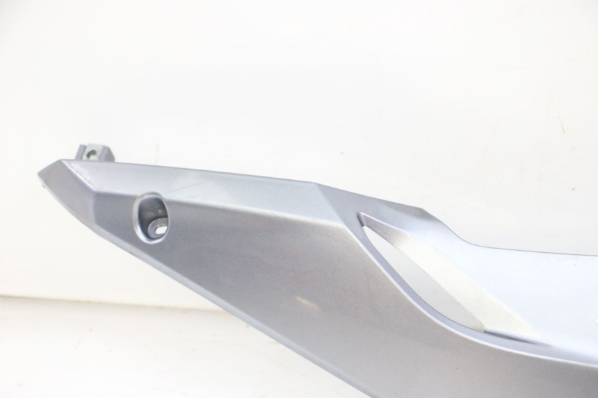 photo de BAJO CARENADO DERECHA SYM JOYMAX 125 (2010 - 2017) - Recambio usado revisado