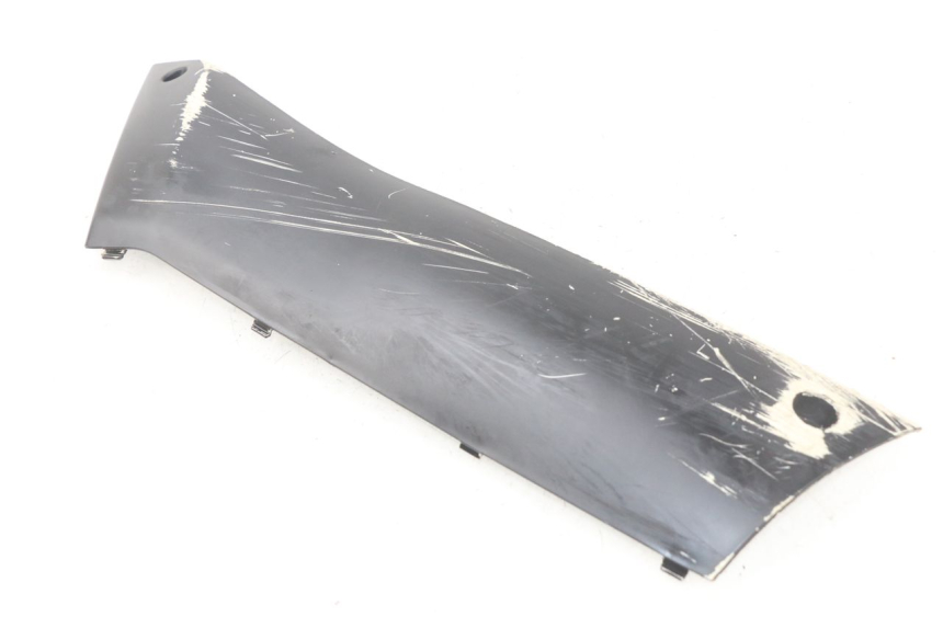 photo de FALDóN LATERAL DERECHO PEUGEOT KISBEE 4T 50 (2018 - 2022) - Vista general del producto