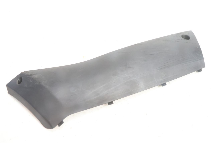 photo de FALDóN LATERAL DERECHO PEUGEOT KISBEE 4T 50 (2010 - 2017) - Vista principal