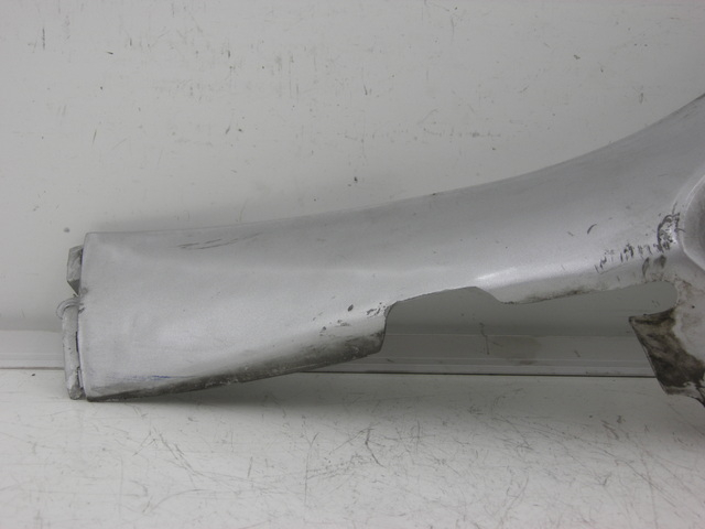 photo de BAJO CARENADO DERECHA KYMCO SPACER 50 (1998 - 2009) - Vista general del producto