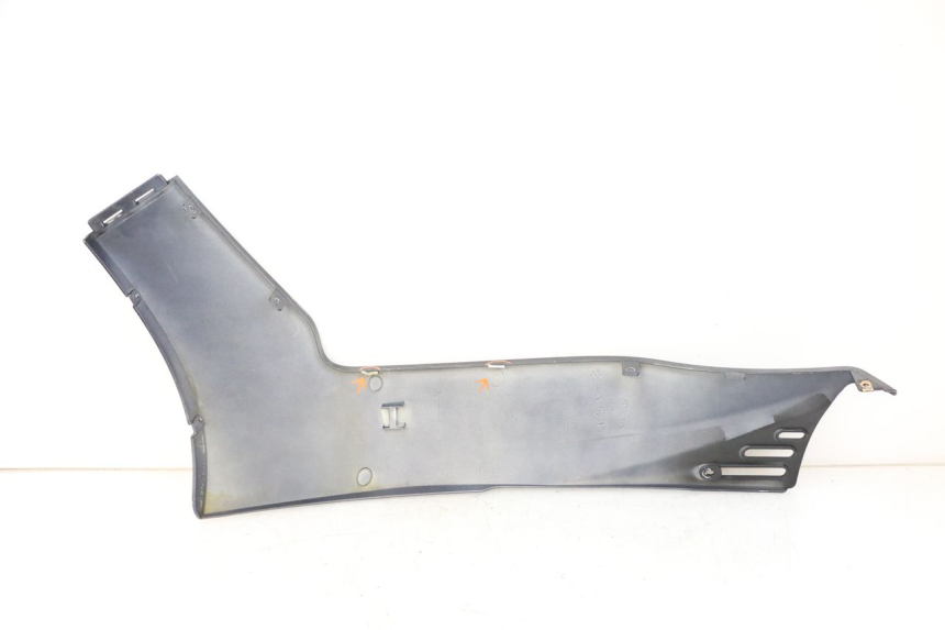 photo de BAJO CARENADO DERECHA KYMCO XCITING 500 (2007 - 2010) - Primer plano de alta resolución