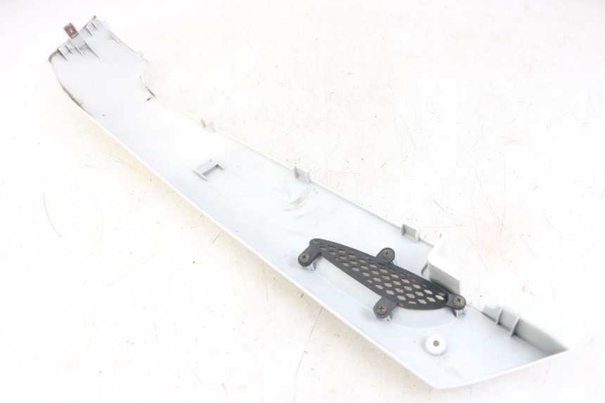 photo de FALDóN LATERAL DERECHO KYMCO LIKE 125 (2009 - 2016) - Zoom estado de uso