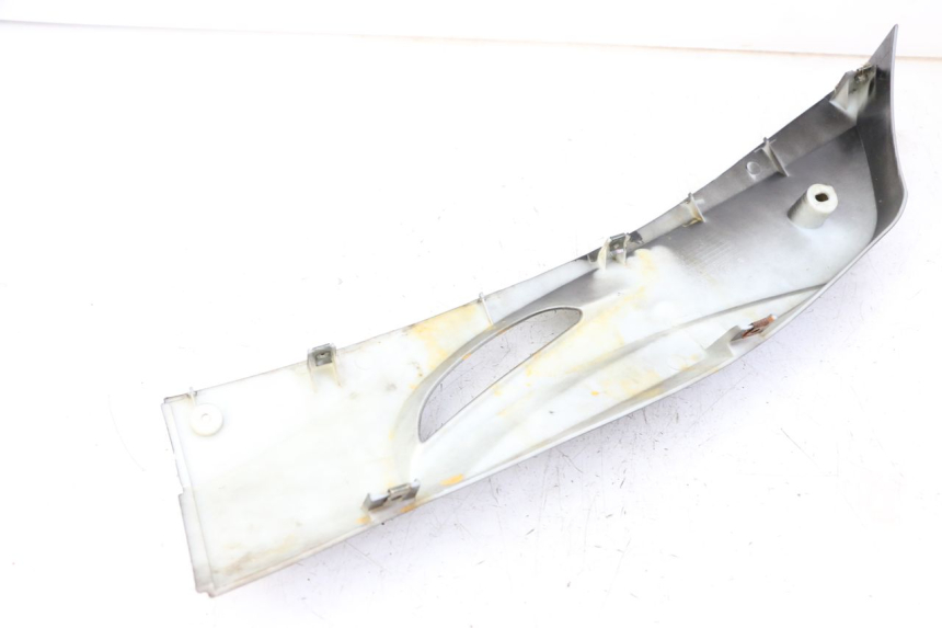 photo de BAJO CARENADO DERECHA LONGJIA SHARPY 125 (2020 - 2024) - Detalle de la pieza