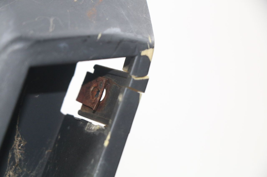 photo de FALDóN LATERAL DERECHO EUROCKA MATADOR 4T 50 (2010 - 2016) - Detalle de la pieza