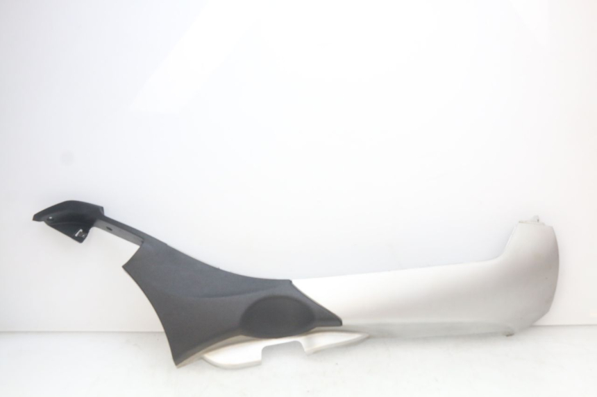 photo de FALDóN LATERAL DERECHO PIAGGIO MP3 500 (2014 - 2017) - Vista principal