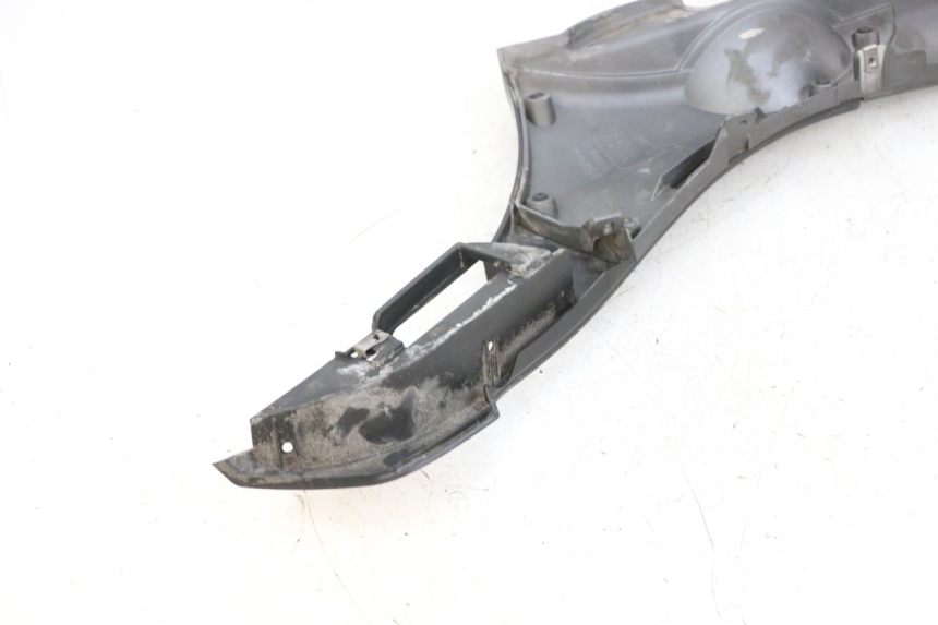 photo de BAJO CARENADO DERECHA PIAGGIO MP3 500 (2016 - 2018) - Otra perspectiva