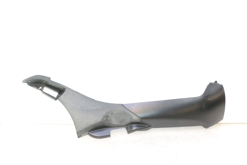 photo de BAJO CARENADO DERECHA PIAGGIO MP3 500 (2016 - 2018) - Vista principal