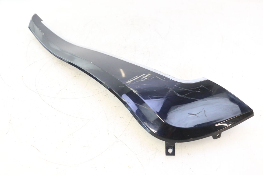 photo de BAJO CARENADO DERECHA KYMCO LIKE 4T 50 (2019 - 2025) - Características distintivas