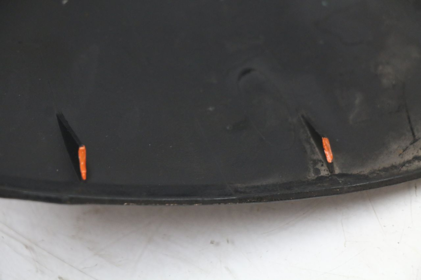 photo de BAJO CARENADO DERECHA HONDA PCX (JF28) 125 (2009 - 2011) - Características distintivas