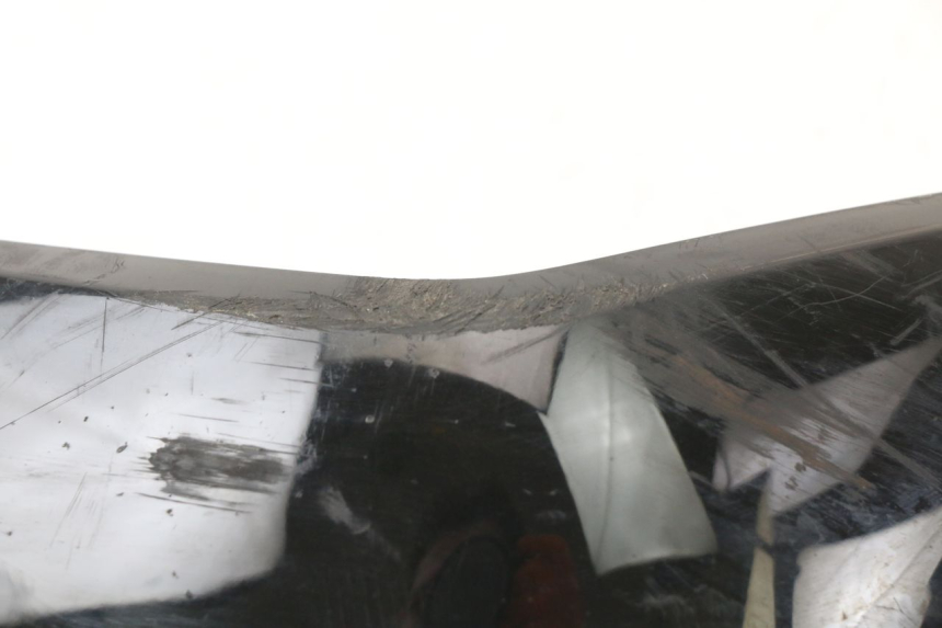 photo de BAJO CARENADO DERECHA HONDA PCX (JF28) 125 (2009 - 2011) - Inspección visual detallada