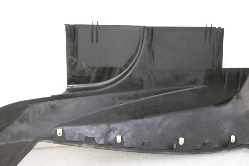 photo de BAJO CARENADO DERECHA PEUGEOT SATELIS COMPRESSOR K15 125 (2006 - 2009) - Otra perspectiva