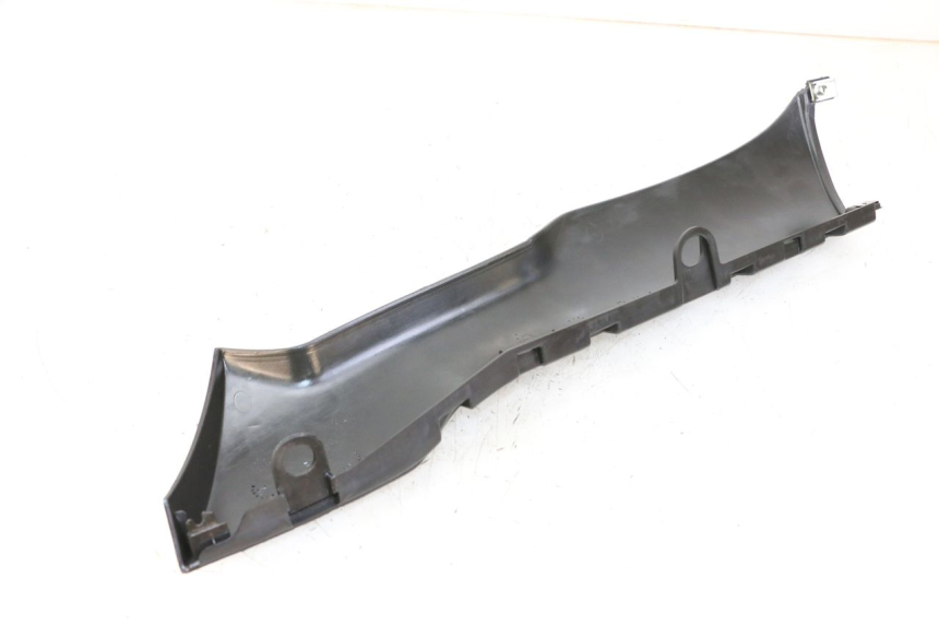 photo de BAJO CARENADO DERECHA PIAGGIO NRG POWER PUREJET 50 (2018 - 2021) - Otra perspectiva