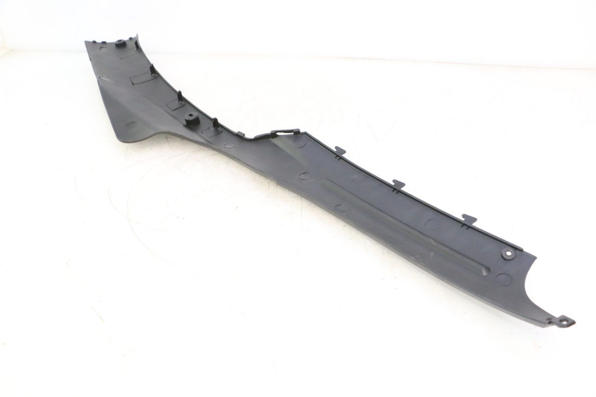 photo de FALDóN LATERAL DERECHO TNT MOTOR ROMA 10' 2T 50 (2011 - 2018) - Vista general del producto