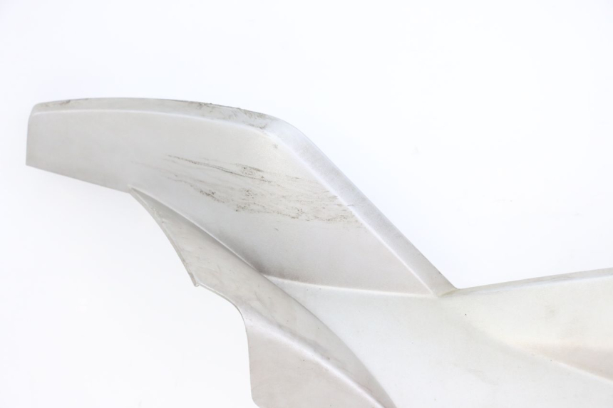 photo de BAJO CARENADO DERECHA PEUGEOT SATELIS 125 (2010 - 2012) - Características distintivas