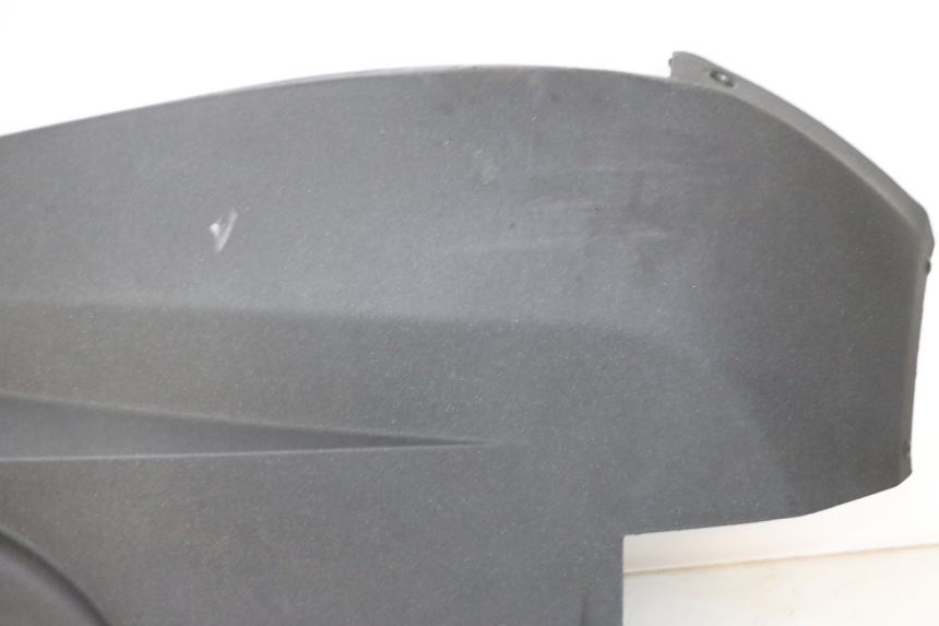 photo de BAJO CARENADO DERECHA PEUGEOT SATELIS 125 (2013 - 2018) - Características distintivas