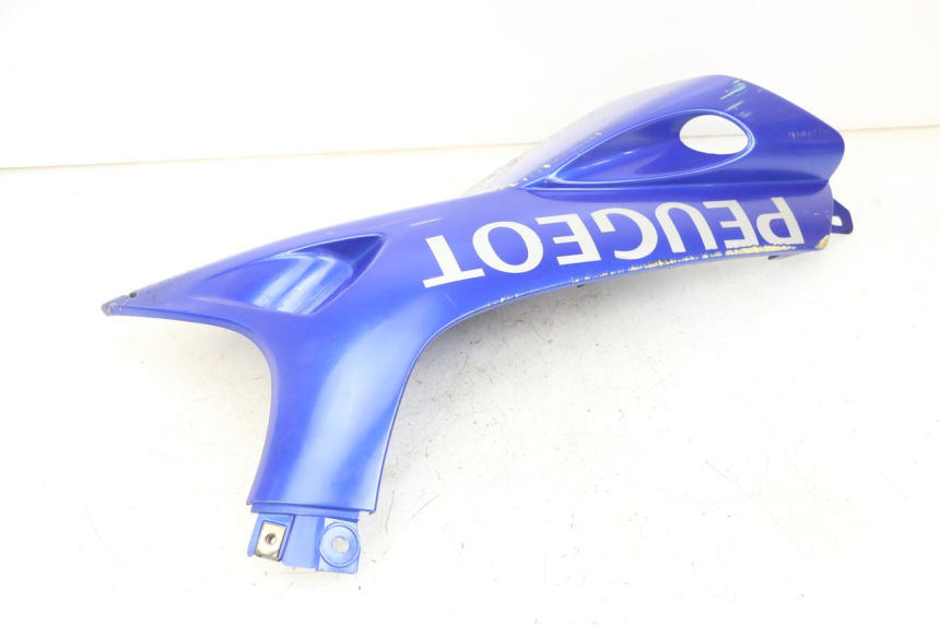 photo de BAJO CARENADO DERECHA PEUGEOT SPEEDFIGHT 2 LC 50 (2000 - 2009) - Detalles de los puntos de fijación