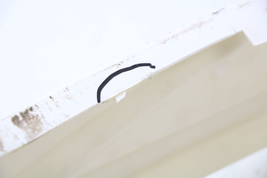 photo de BAJO CARENADO DERECHA RAZZO STEED 125 (2012 - 2018) - Primer plano técnico