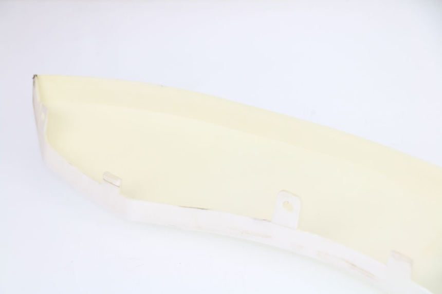 photo de BAJO CARENADO DERECHA RAZZO STEED 125 (2012 - 2018) - Primer plano técnico