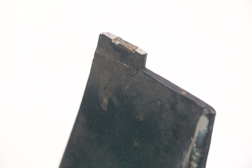 photo de FALDóN LATERAL DERECHO PEUGEOT SV 125 (1991 - 1994) - Zoom estado de uso