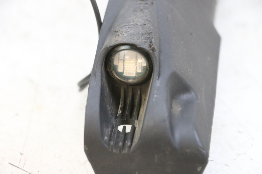 photo de BAJO DE CAJA DERECHO DUALTRON VICTOR LIMITED 1 - Otra perspectiva