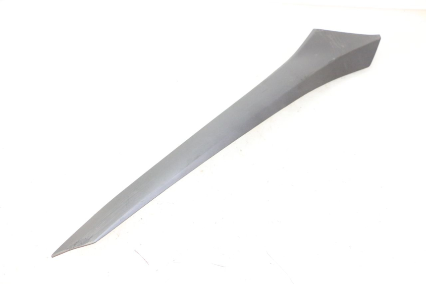 photo de BAJO CARENADO DERECHA YAMAHA XMAX X-MAX 125 (2021 - 2025) - Vista general del producto