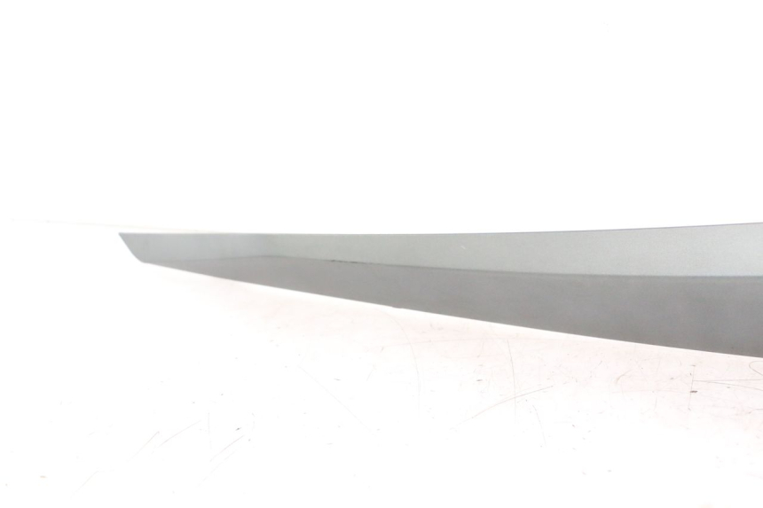 photo de BAJO CARENADO DERECHA YAMAHA X-MAX XMAX 125 (2010 - 2013) - Otra perspectiva