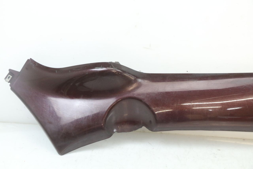 photo de FALDóN LATERAL DERECHO PIAGGIO X8 125 (2004 - 2007) - Zoom estado de uso