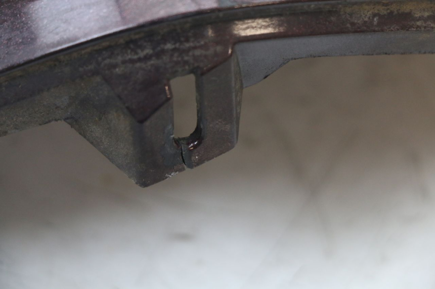 photo de FALDóN LATERAL DERECHO PIAGGIO X8 125 (2004 - 2007) - Estado de la superficie y material