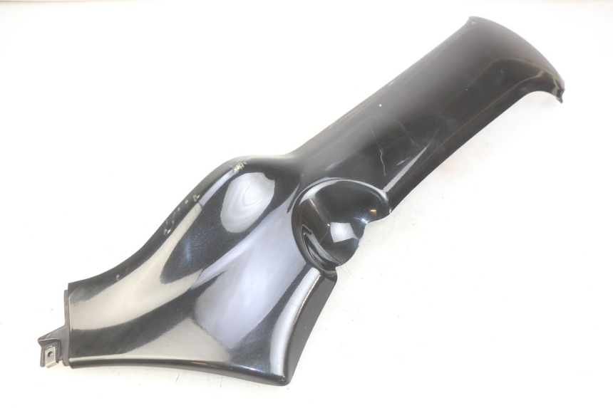 photo de FALDóN LATERAL DERECHO PIAGGIO XEVO - X EVO 125 (2007 - 2017) - Otra perspectiva