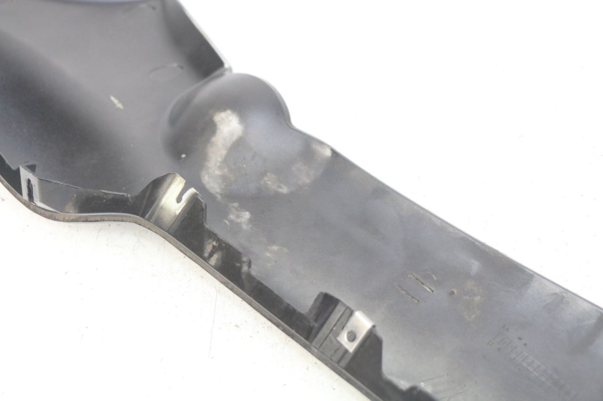 photo de FALDóN LATERAL DERECHO PIAGGIO XEVO - X EVO 125 (2007 - 2017) - Vista general del producto