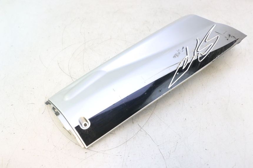 photo de FALDóN LATERAL DERECHO YAMAHA YP MAJESTY 125 (2002 - 2006) - Vista general del producto