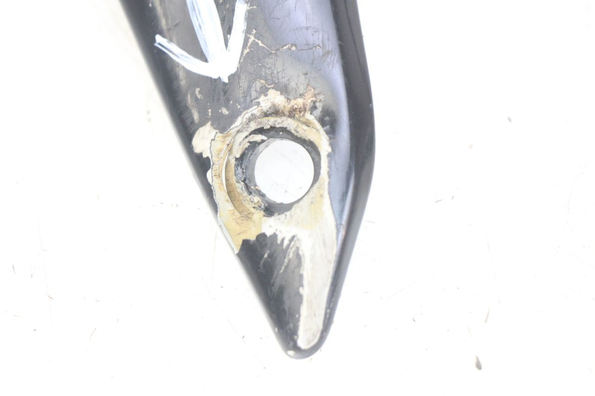 photo de FALDóN DERECHO YAMAHA YZF R1 1000 (2007 - 2008) - Primer plano técnico