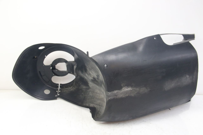 photo de BAJO DEL CHASIS YAMAHA D'ELIGHT DELIGHT 125 (2017 - 2020) - Vista principal