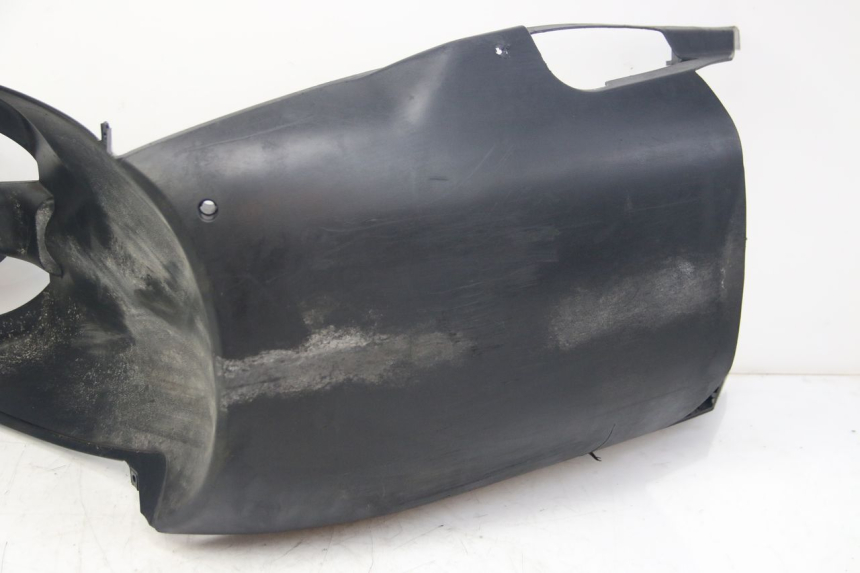 photo de BAJO DEL CHASIS YAMAHA D'ELIGHT DELIGHT 125 (2017 - 2020) - Estado de la superficie y material