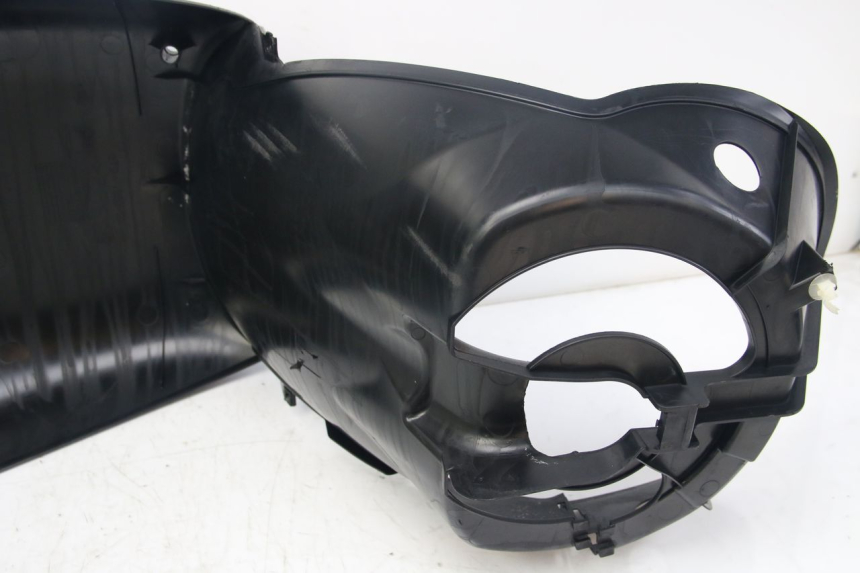 photo de BAJO DEL CHASIS YAMAHA D'ELIGHT DELIGHT 125 (2017 - 2020) - Marcados y referencias originales