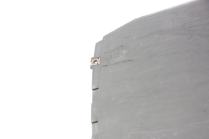 photo de BAJO CARENADO JM MOTORS F45i 4T 50 (2020 - 2023) - Estado de la superficie y material