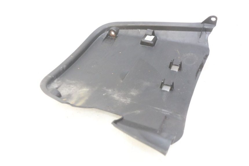 photo de BAJO DEL CHASIS SYM FIDDLE 2 125 (2010 - 2013) - Detalle de la pieza