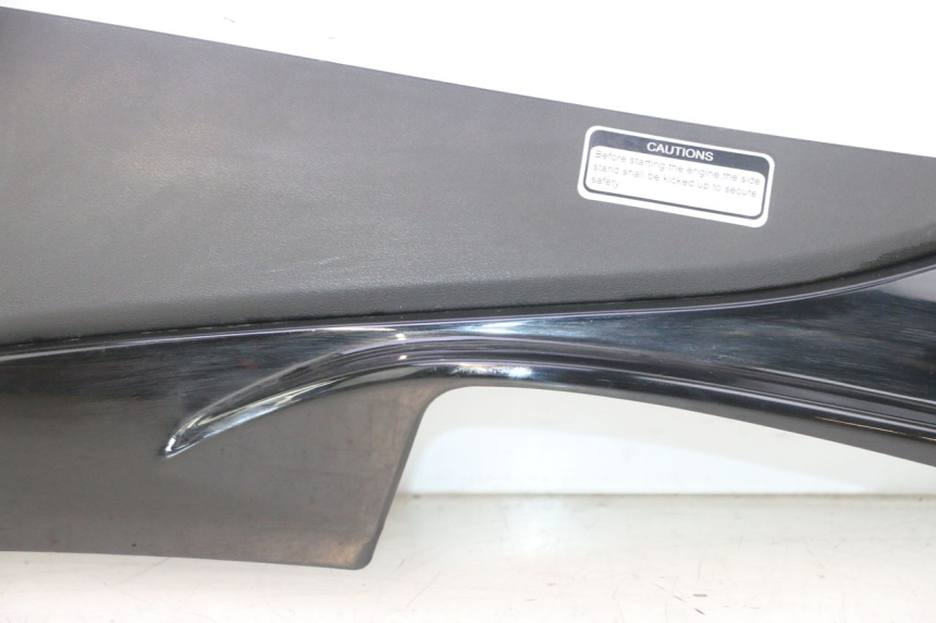 photo de BAJO CARENADO IZQUIERDA KYMCO AGILITY CITY 16P 125 (2015 - 2024) - Zoom estado de uso