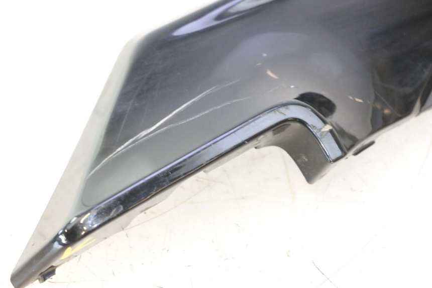 photo de BAJO CARENADO IZQUIERDA KYMCO AGILITY CITY 16P 125 (2015 - 2024) - Primer plano técnico