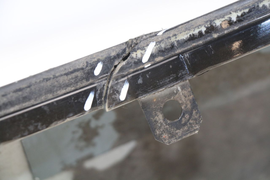 photo de FALDóN IZQUIERDO JONWAY AZTRAL 125 (2008 - 2017) - Otra perspectiva