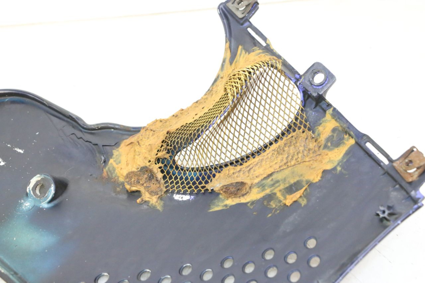 photo de BAJO CARENADO IZQUIERDA HONDA CBR RR FIREBLADE 900 (1992 - 1994) - Detalles de los puntos de fijación