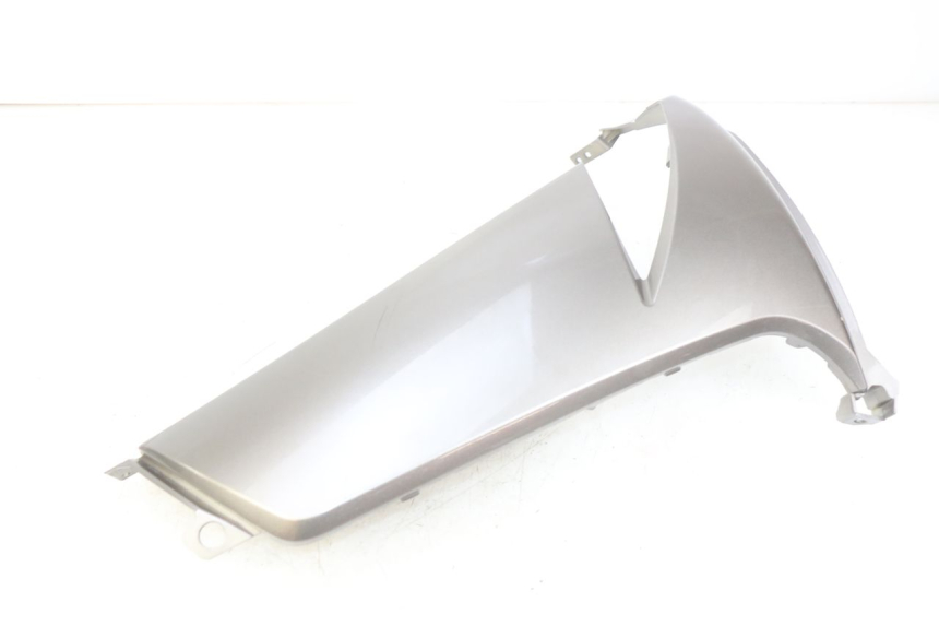 photo de BAJO DE CAJA IZQUIERDA PEUGEOT CITYSTAR AIR 125 (2014 - 2017) - Otra perspectiva