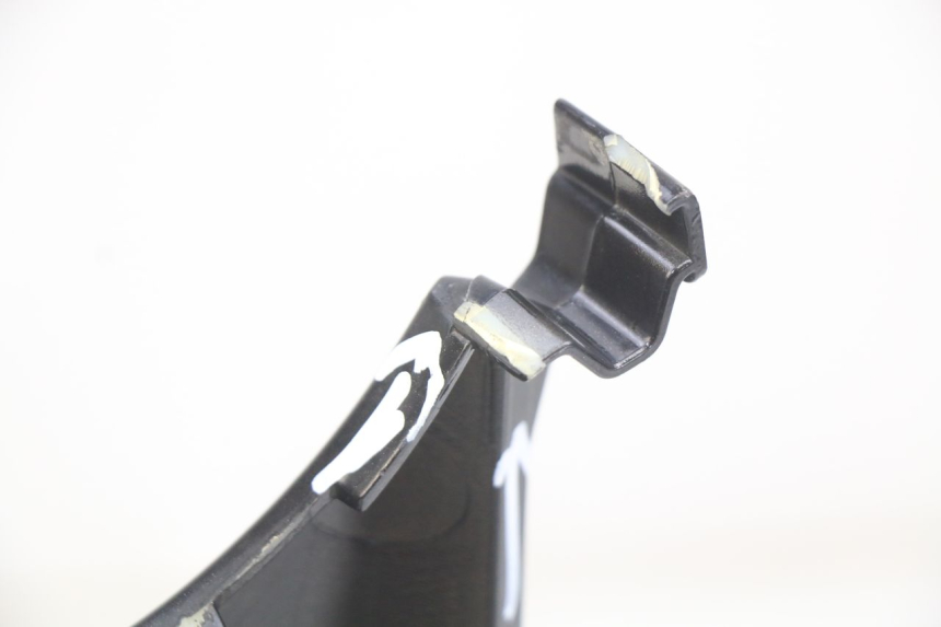 photo de FALDóN IZQUIERDO PEUGEOT CITYSTAR 125 (2011 - 2017) - Primer plano técnico