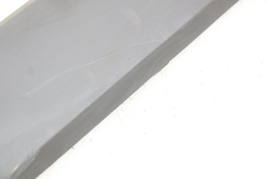 photo de BAJO DE CAJA IZQUIERDA SUZUKI CP 80 (1985 - 1996) - Otra perspectiva