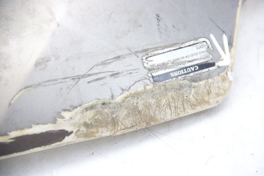 photo de FALDóN IZQUIERDO KYMCO DINK STREET 125 (2009 - 2014) - Otra vista del artículo