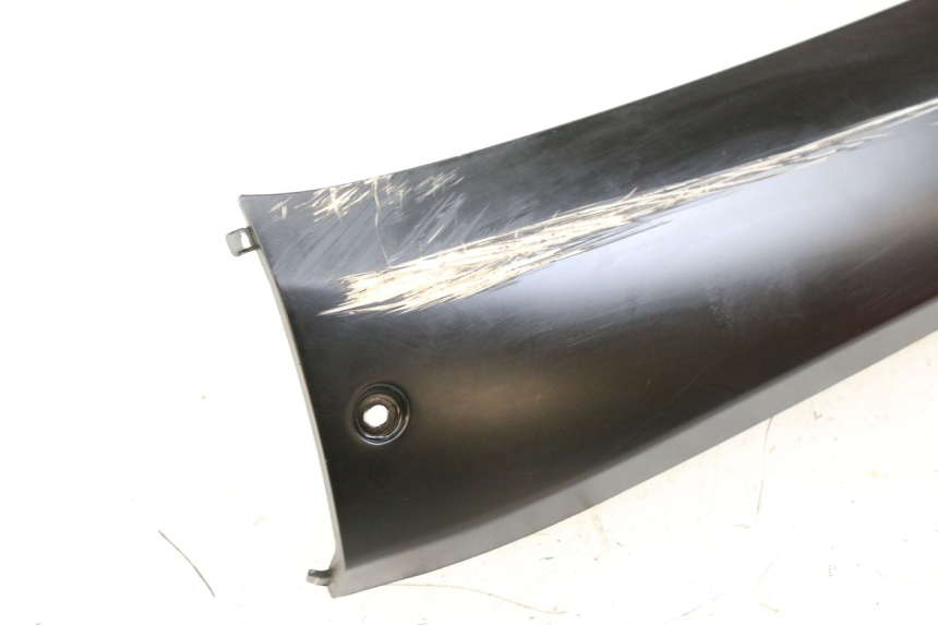 photo de BAJO CARENADO IZQUIERDA WAYSCRAL E-START 1 (2018 - 2022) - Detalles de los puntos de fijación