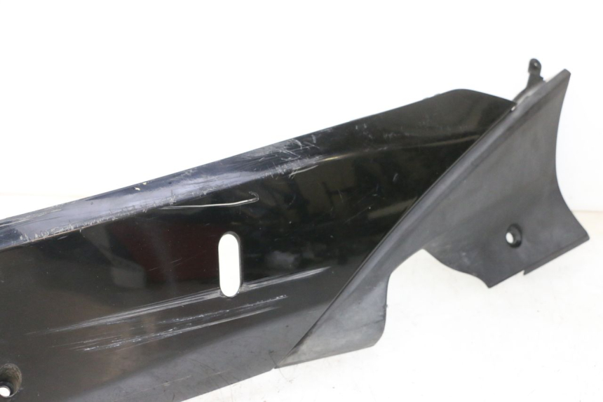 photo de BAJO DE CAJA IZQUIERDA HONDA FES S-WING SWING ABS 125 (2007 - 2015) - Detalle de la pieza