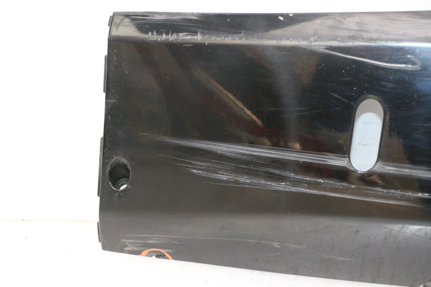 photo de BAJO DE CAJA IZQUIERDA HONDA FES S-WING SWING ABS 125 (2007 - 2015) - Recambio usado revisado